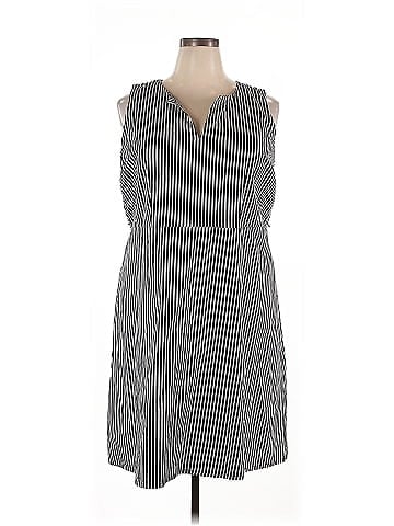 Ann Taylor LOFT Casual Dress (view 1)