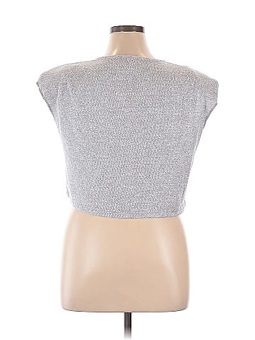 Missguided Sleeveless Button-Down Shirt (view 2)