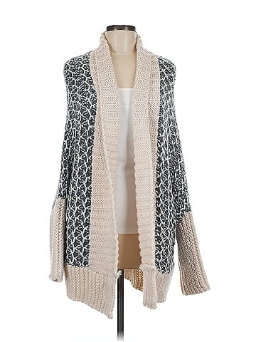 Simply Noelle Cardigan (view 1)