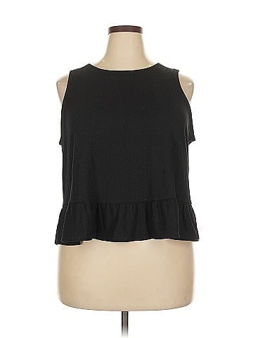 Torrid Sleeveless T-Shirt (view 1)