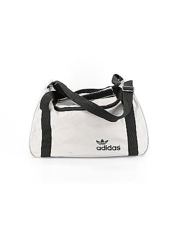 Adidas Weekender (view 1)