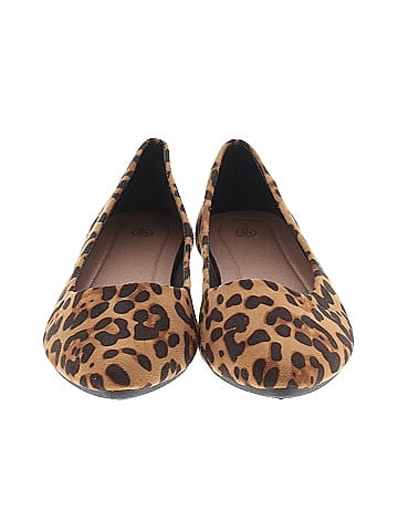 Unbranded Flats (view 2)