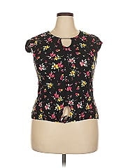No Boundaries Short Sleeve Top