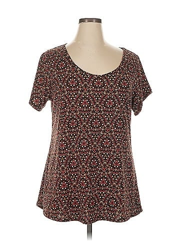 Lularoe Short Sleeve Top (view 1)