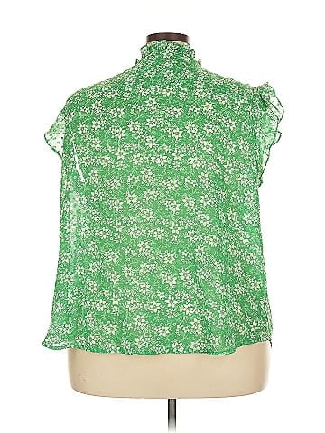 Fun2Fun Sleeveless Blouse (view 2)