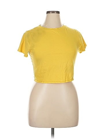 Fashion Nova Short Sleeve T-Shirt (view 1)