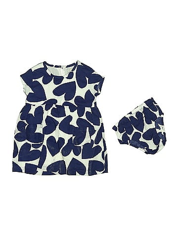 Primary Clothing Short Sleeve Outfit (view 1)