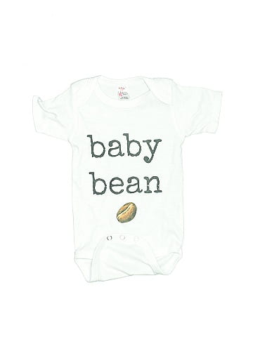 Laughing Giraffe Short Sleeve Onesie (view 1)