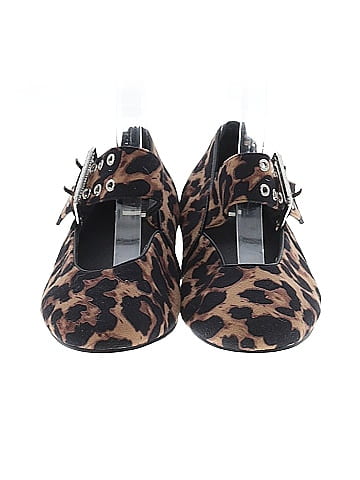 Unbranded Flats (view 2)