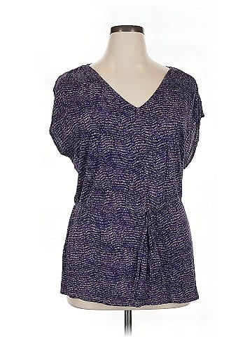Daisy Fuentes Casual Dress (view 1)