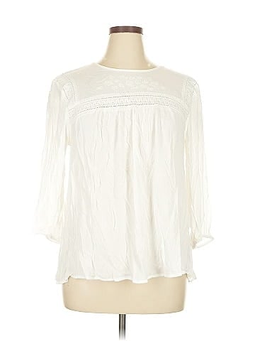 Torrid 3/4 Sleeve Blouse (view 1)