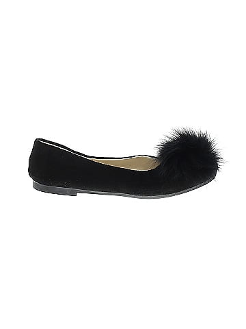 Unbranded Flats (view 1)