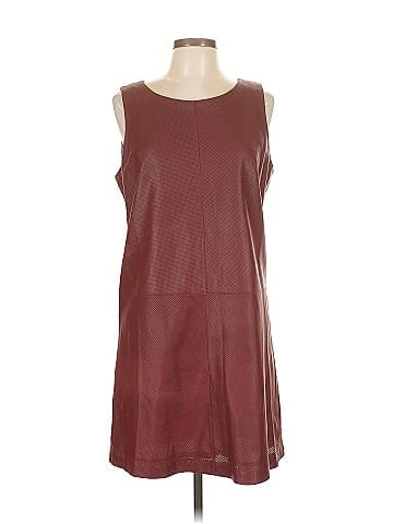Bagatelle Casual Dress (view 1)