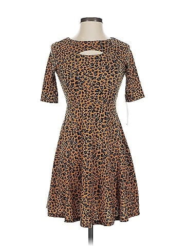 Xhilaration Casual Dress (view 1)