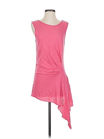 t.la Sleeveless T-Shirt (view 1)