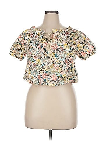Solitaire Short Sleeve Blouse (view 1)