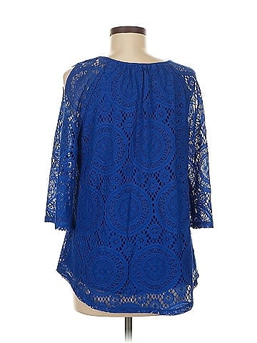 Roz & Ali 3/4 Sleeve Blouse (view 2)