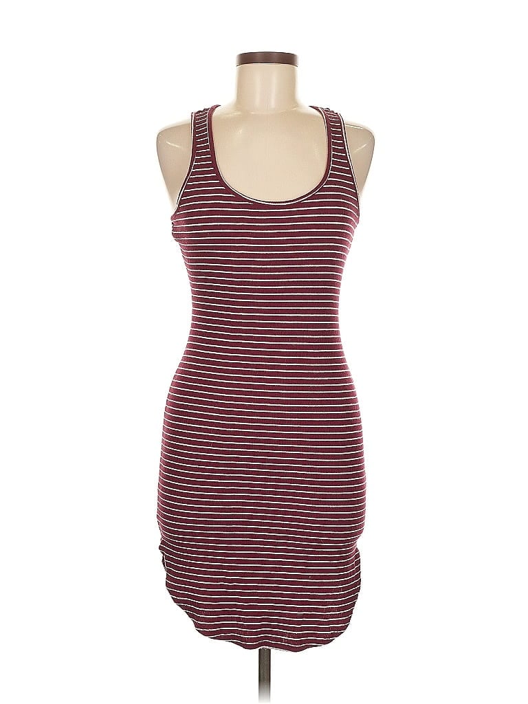 Pre-owned Ambiance Casual Dress In Burgundy