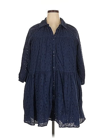 Crown & Ivy Casual Dress (view 1)