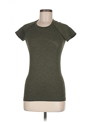 Lululemon Athletica Short Sleeve T-Shirt (view 1)