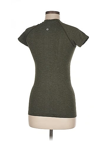 Lululemon Athletica Short Sleeve T-Shirt (view 2)