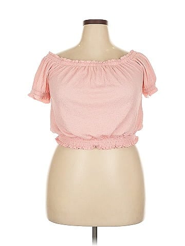 Jolie & Joy Short Sleeve Top (view 1)