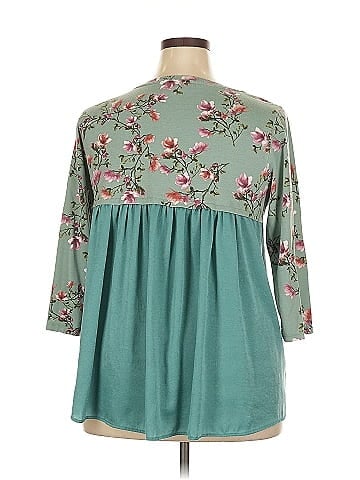 Cameo Appearance 3/4 Sleeve Blouse (view 2)