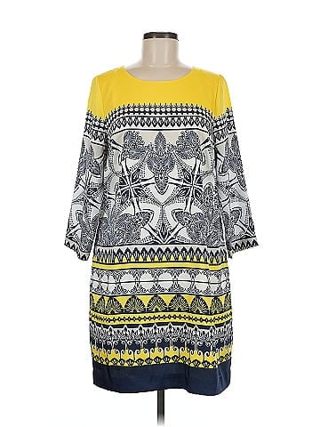 Crown & Ivy Casual Dress (view 1)