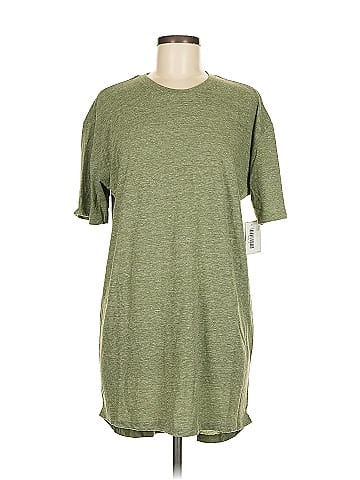 Lularoe Short Sleeve T-Shirt (view 1)