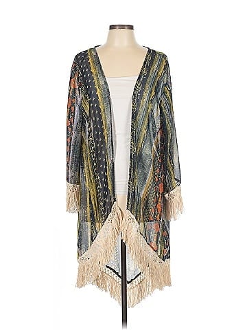Entro Kimono (view 1)