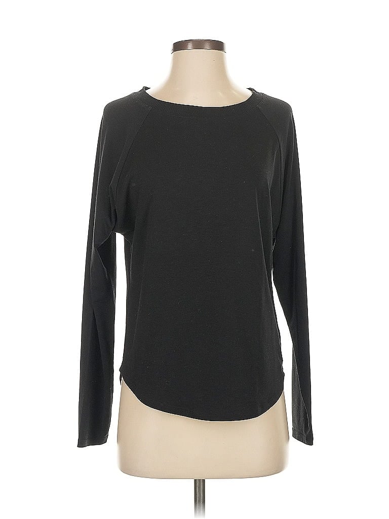 Pre-owned Athleta Long Sleeve T-shirt In Black