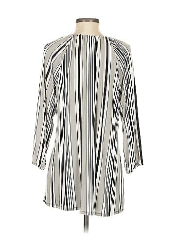 Lularoe 3/4 Sleeve Blouse (view 2)