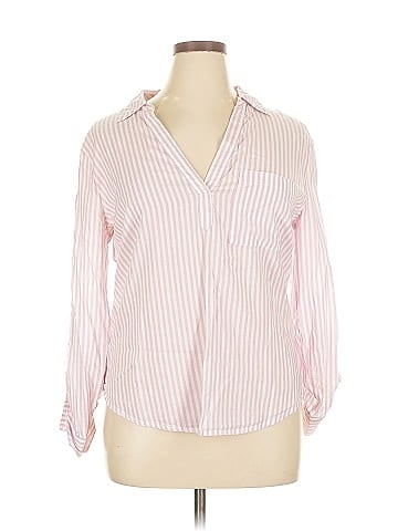 Soho JEANS NEW YORK & COMPANY Long Sleeve Blouse (view 1)