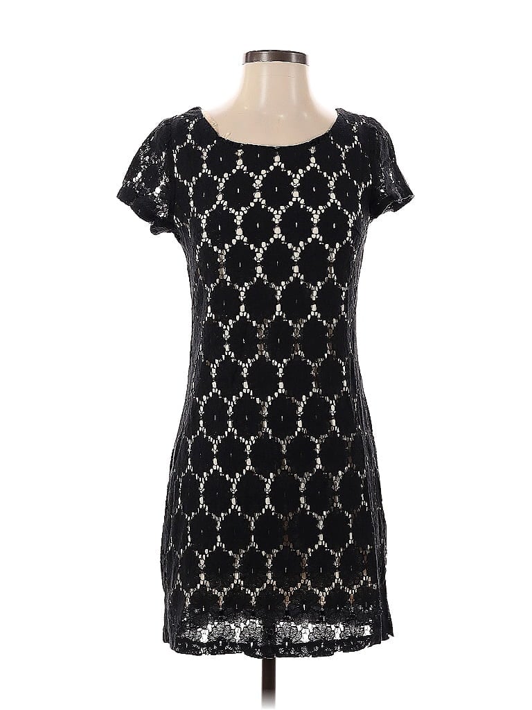 Pre-owned Xhilaration Casual Dress In Black
