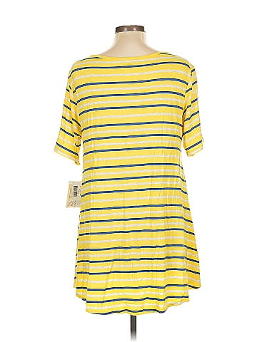 Lularoe Short Sleeve T-Shirt (view 2)