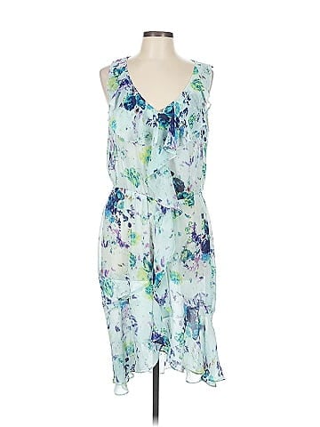 Daisy Fuentes Casual Dress (view 1)