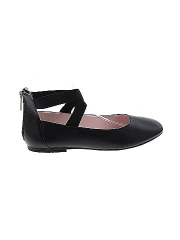 Nina Flats (view 1)