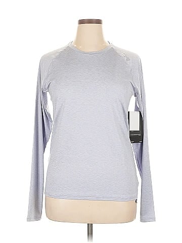 TYR Long Sleeve T-Shirt (view 1)