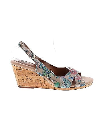 Sofft Wedges (view 1)