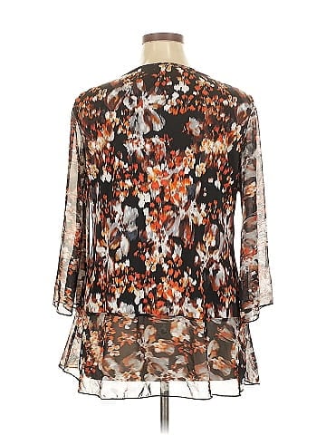 Roz & Ali 3/4 Sleeve Blouse (view 2)