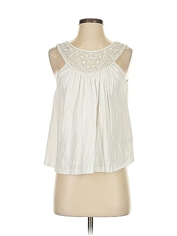 Ranna Gill Sleeveless Blouse (view 1)