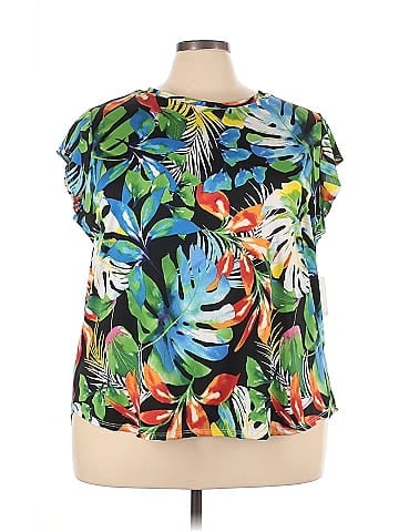 Ava James Sleeveless T-Shirt (view 1)