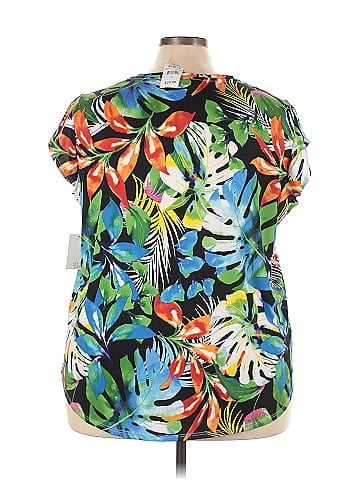 Ava James Sleeveless T-Shirt (view 2)