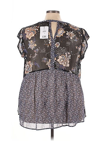 DR2 Short Sleeve Blouse (view 2)
