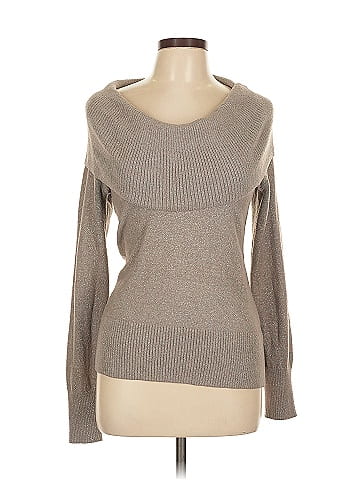 Cache Pullover Sweater (view 1)