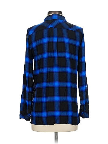 Gap - Maternity Long Sleeve Button-Down Shirt (view 2)