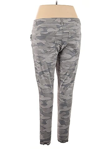 Wit & Wisdom Cargo Pants (view 2)