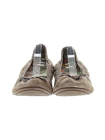 Vionic Flats (view 2)