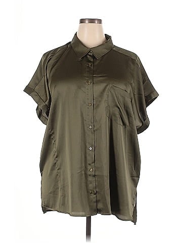 Entro button down (view 1)
