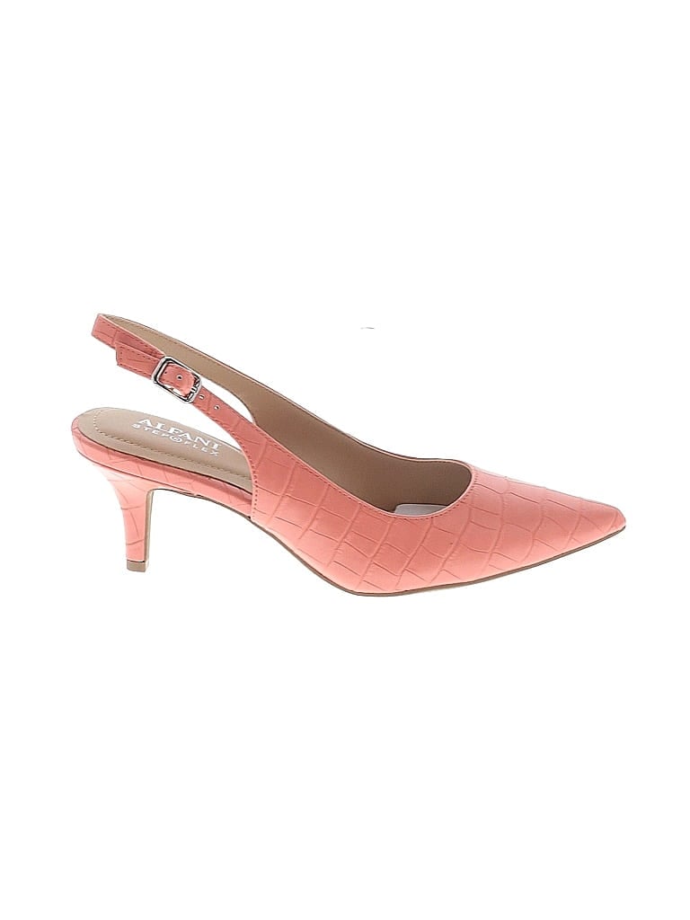 Pre-owned Alfani Heels In Pink